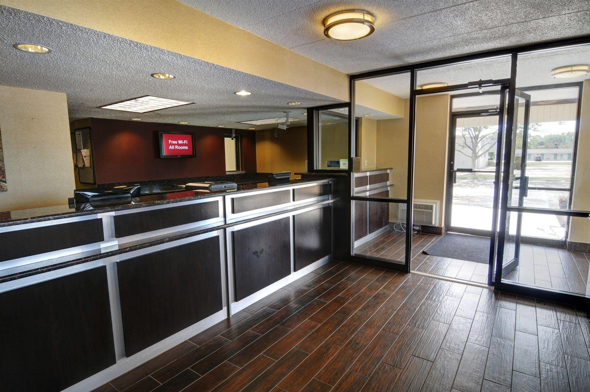 American Inn & Suites Bishop Airport Flint Exterior foto